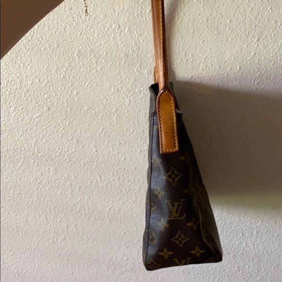 Louis Vuitton Loop Zipper purse - Picture 3 of 9